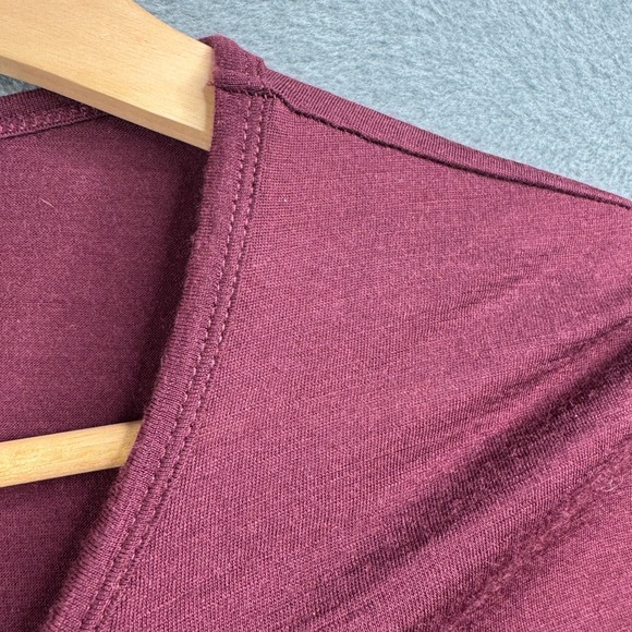 Segments Womens Medium Maroon 100% Merino Wool Long Sleeve Crew Neck T-Shirt Tee - Picture 4 of 7